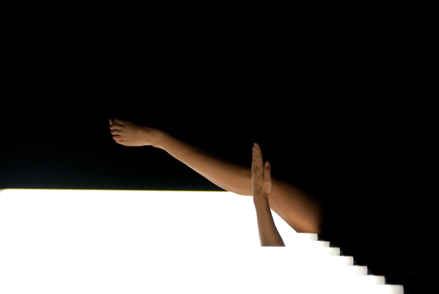 http://www.sarcmophie.ch/files/gimgs/7_cindyvanacker4.jpg
